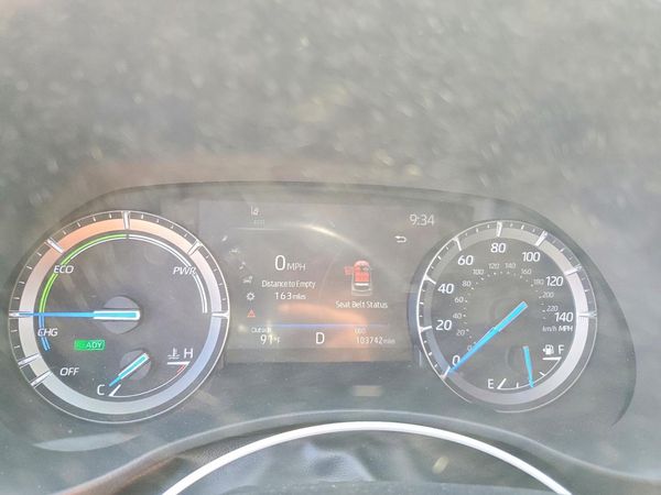 2021 TOYOTA HIGHLANDER XLE Nav