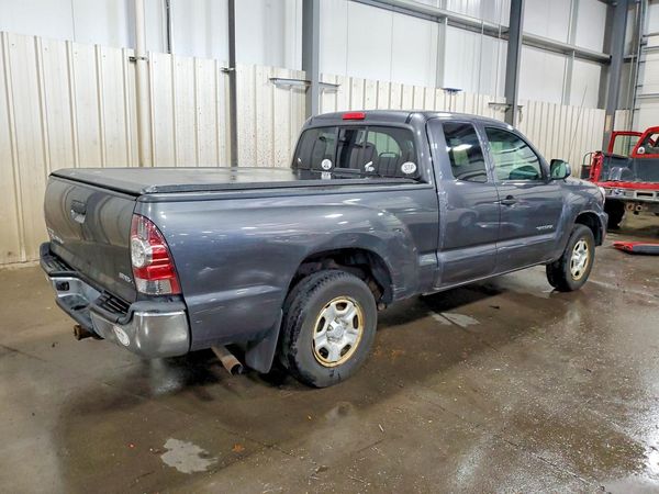 2012 TOYOTA TACOMA