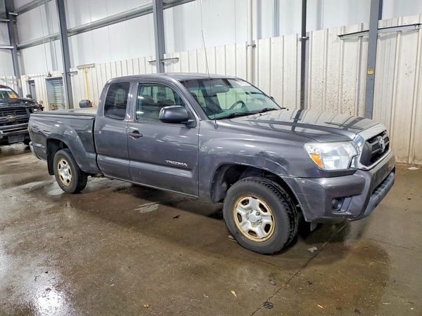 2012 TOYOTA TACOMA