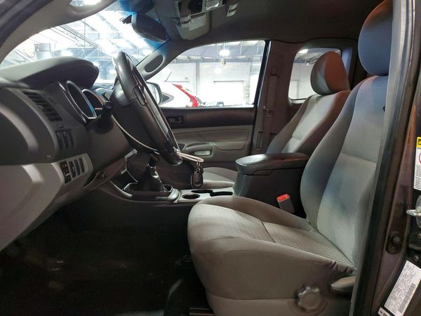 2012 TOYOTA TACOMA