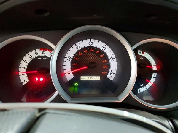 2012 TOYOTA TACOMA