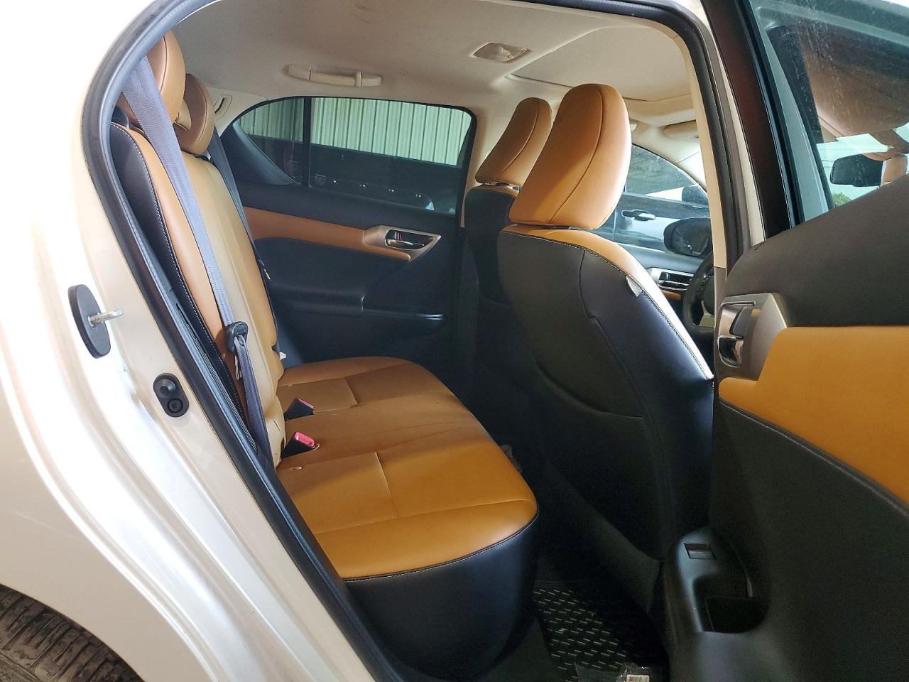 2015 LEXUS CT 200h