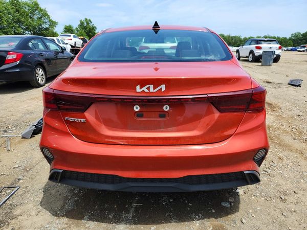 2022 KIA FORTE FE, LXS