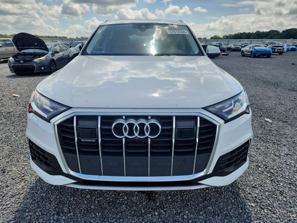 2023 AUDI Q7