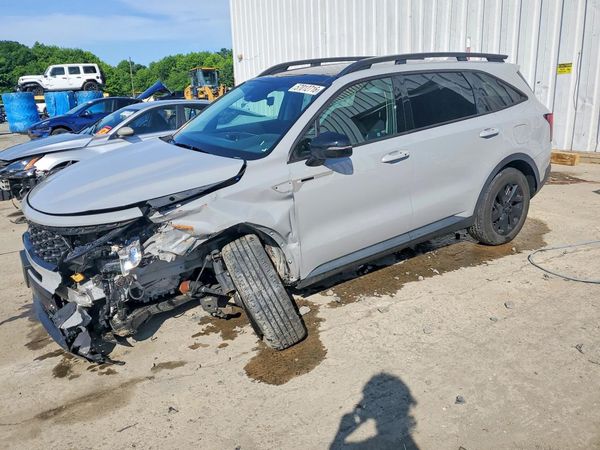 2023 KIA SORENTO S