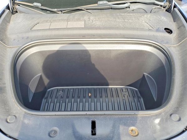 2020 TESLA MODEL Y