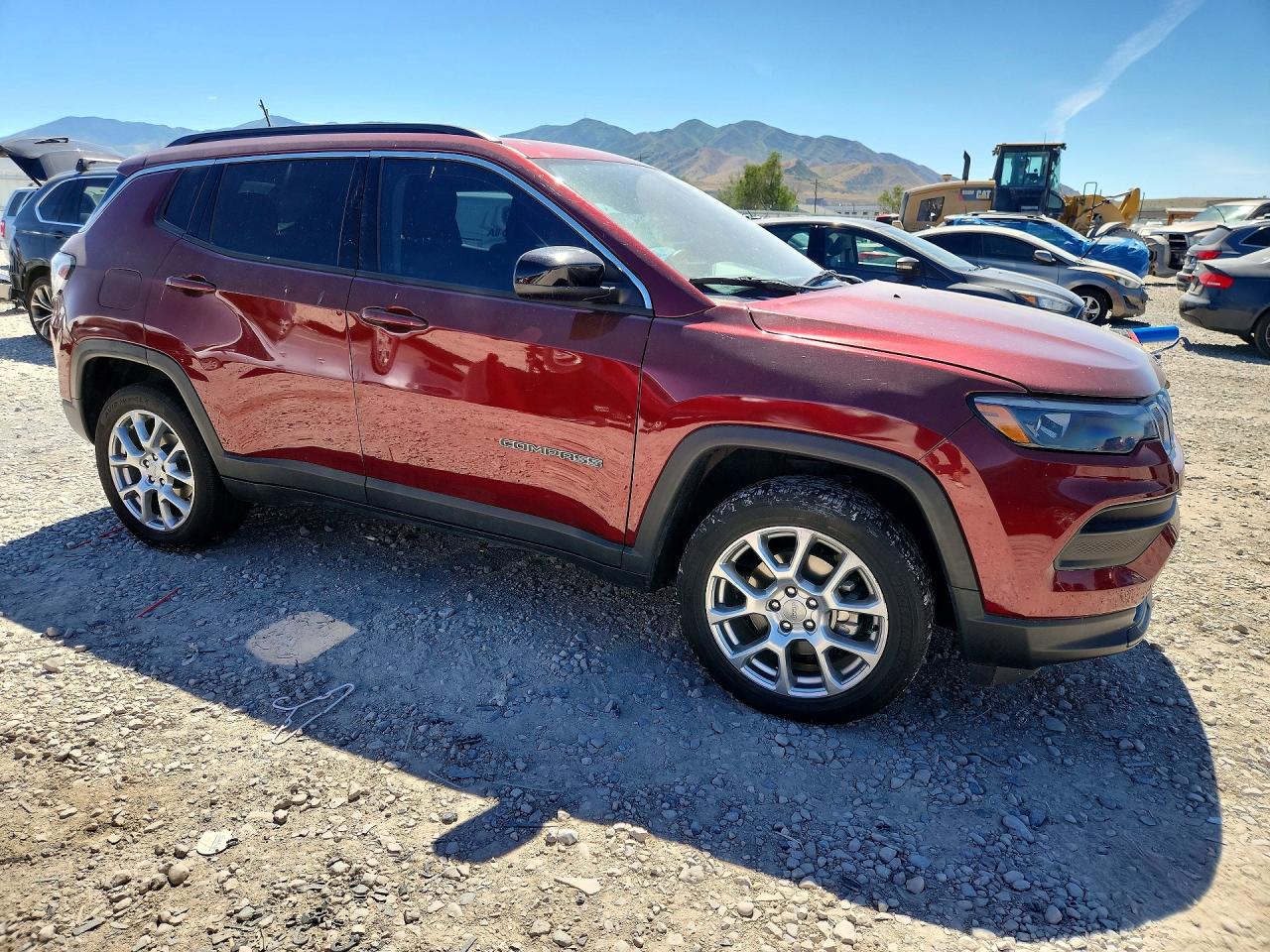 2022 JEEP COMPASS LATITUDE LUX 4X4