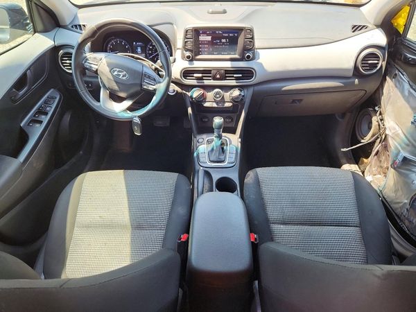 2018 HYUNDAI KONA SEL with Tech Pkg