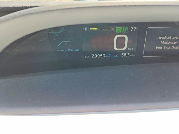 2018 TOYOTA PRIUS Plus/Premium/Advanced
