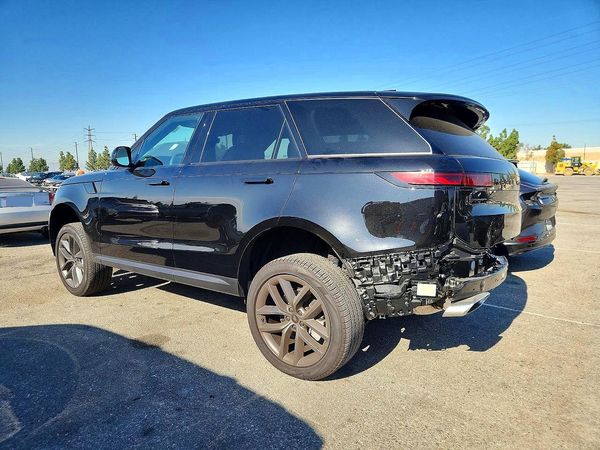 2024 LAND ROVER RANGE ROVER SPORT P360 SE