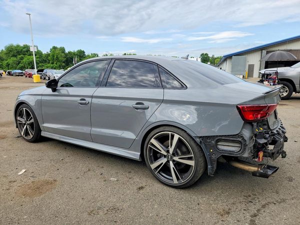 2018 AUDI RS3