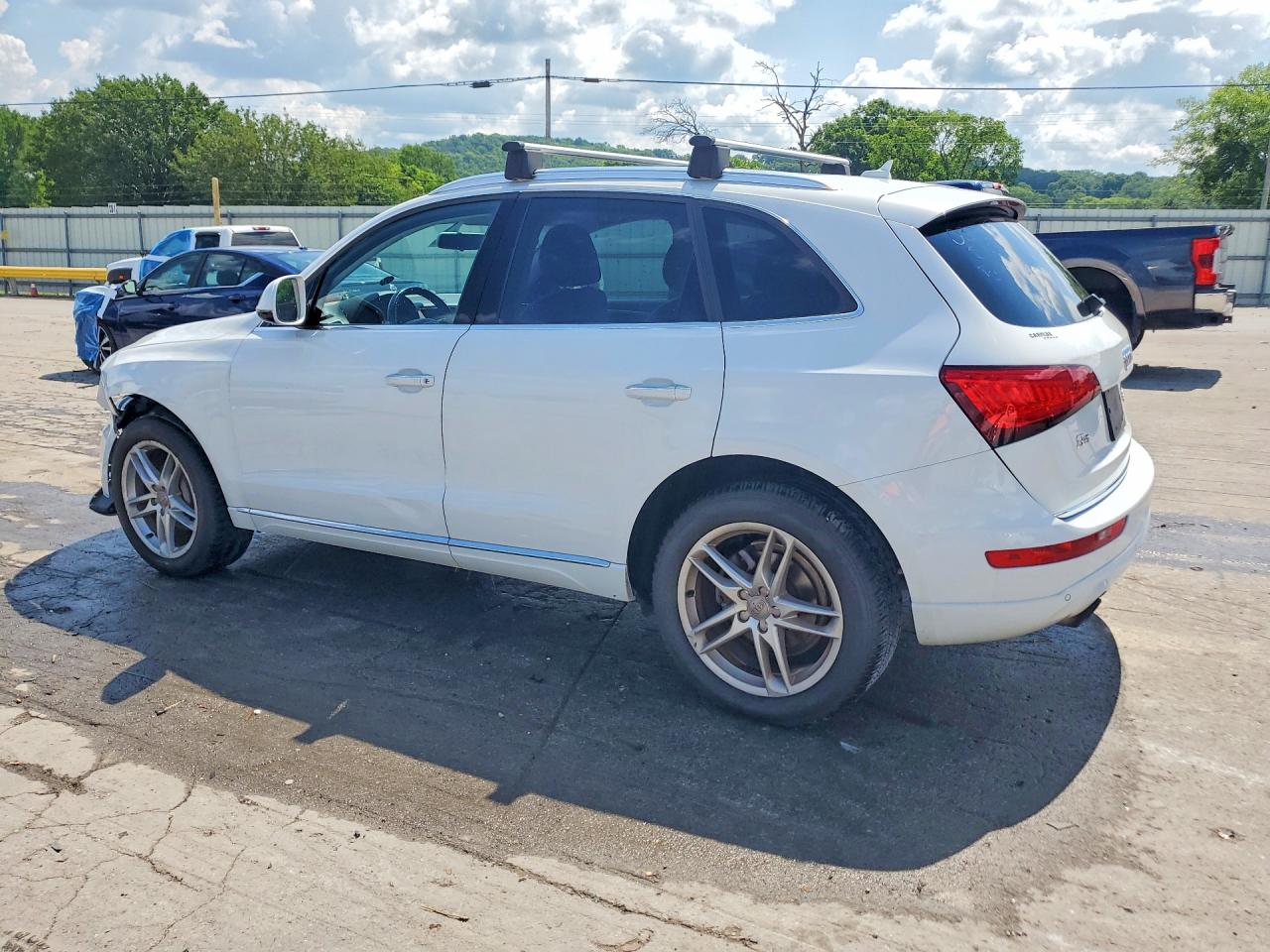 2017 AUDI Q5 quattro Premium