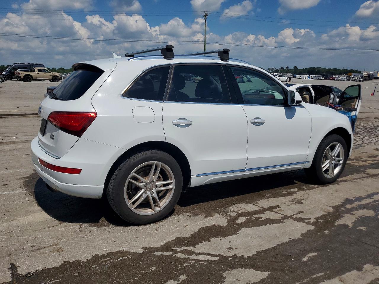 2017 AUDI Q5 quattro Premium