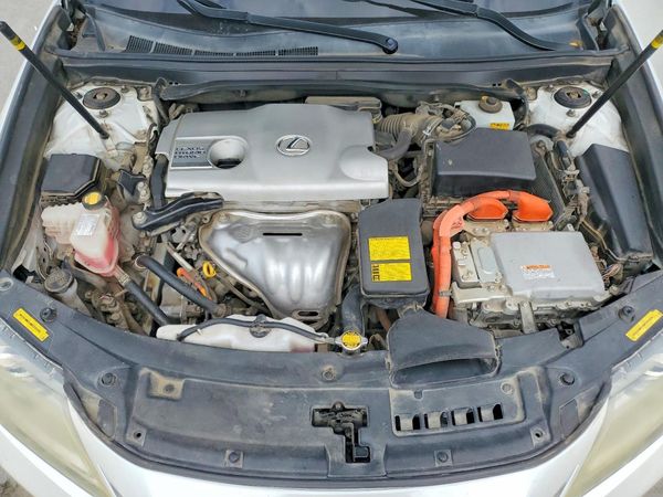 2013 LEXUS ES 300h