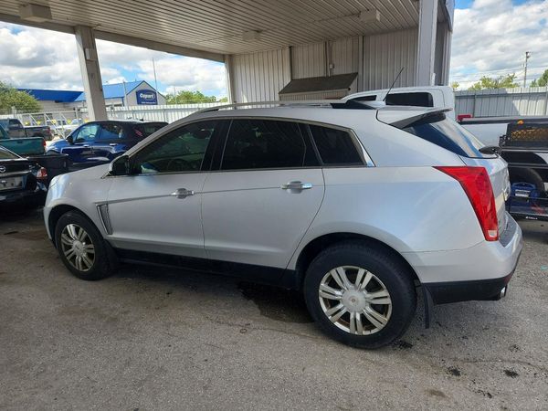 2015 CADILLAC SRX Luxury