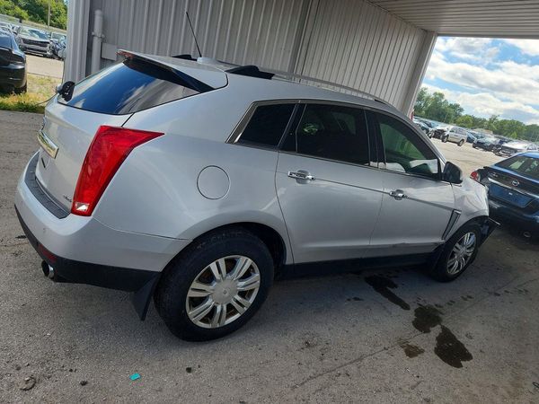 2015 CADILLAC SRX Luxury