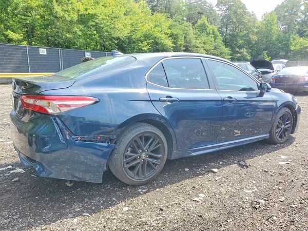 2019 TOYOTA CAMRY
