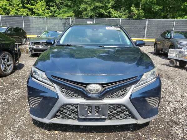 2019 TOYOTA CAMRY