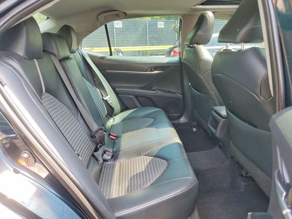 2019 TOYOTA CAMRY