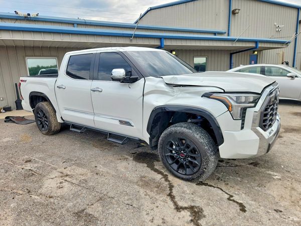 2026 TOYOTA TUNDRA
