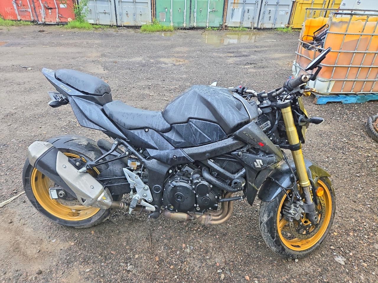 2015 SUZUKI GSXR750