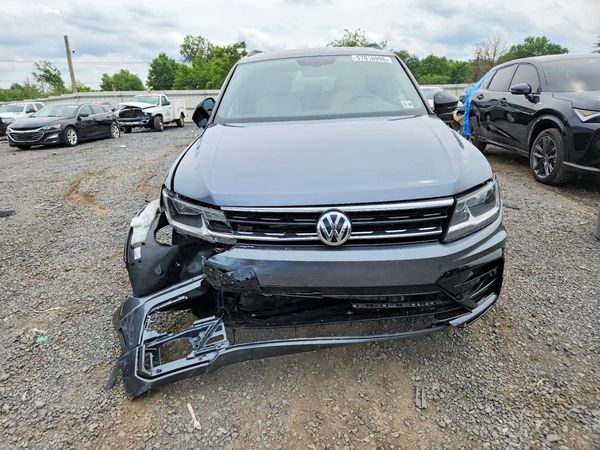 2021 VOLKSWAGEN TIGUAN