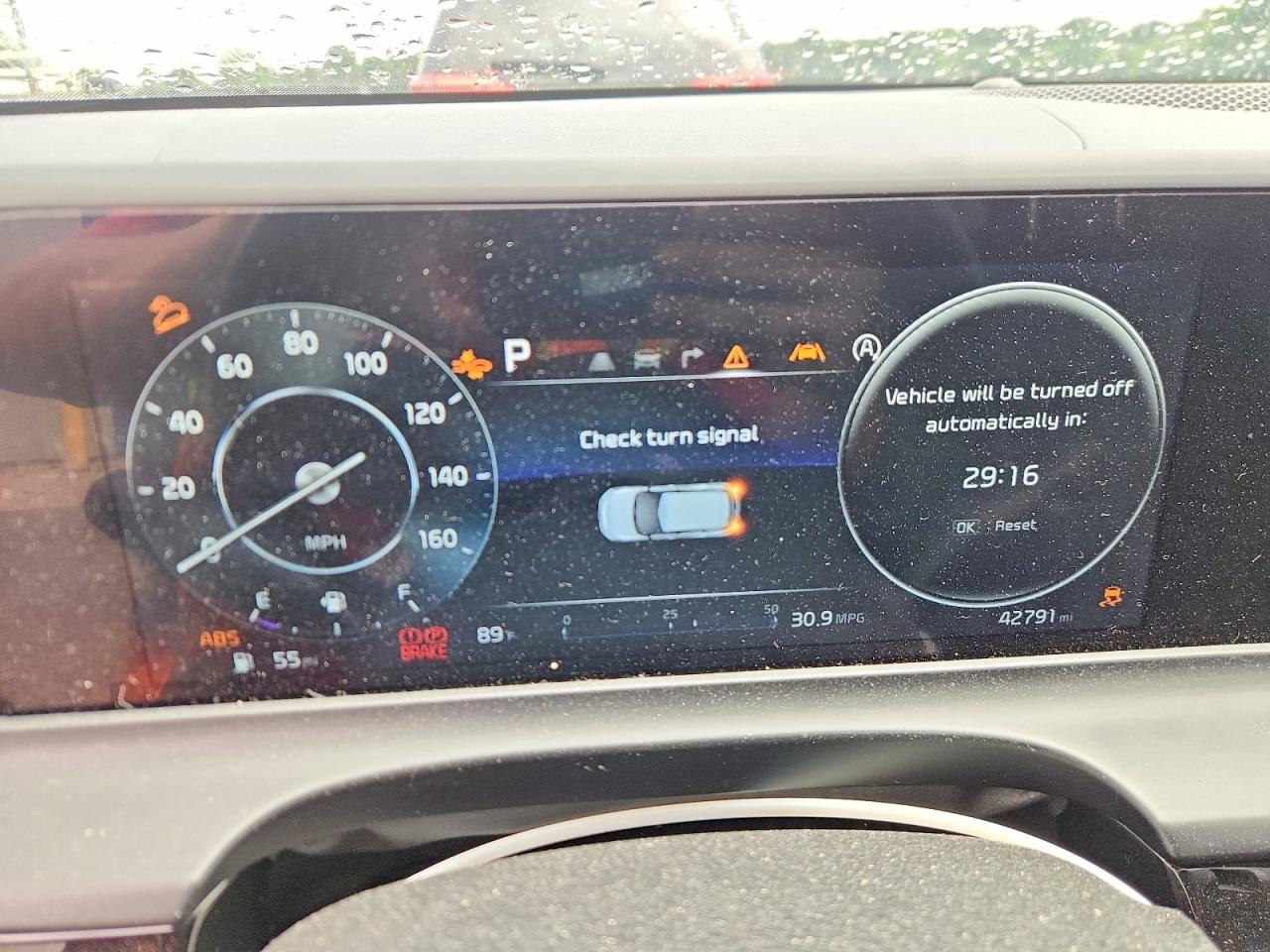 2024 KIA SELTOS S, X-Line