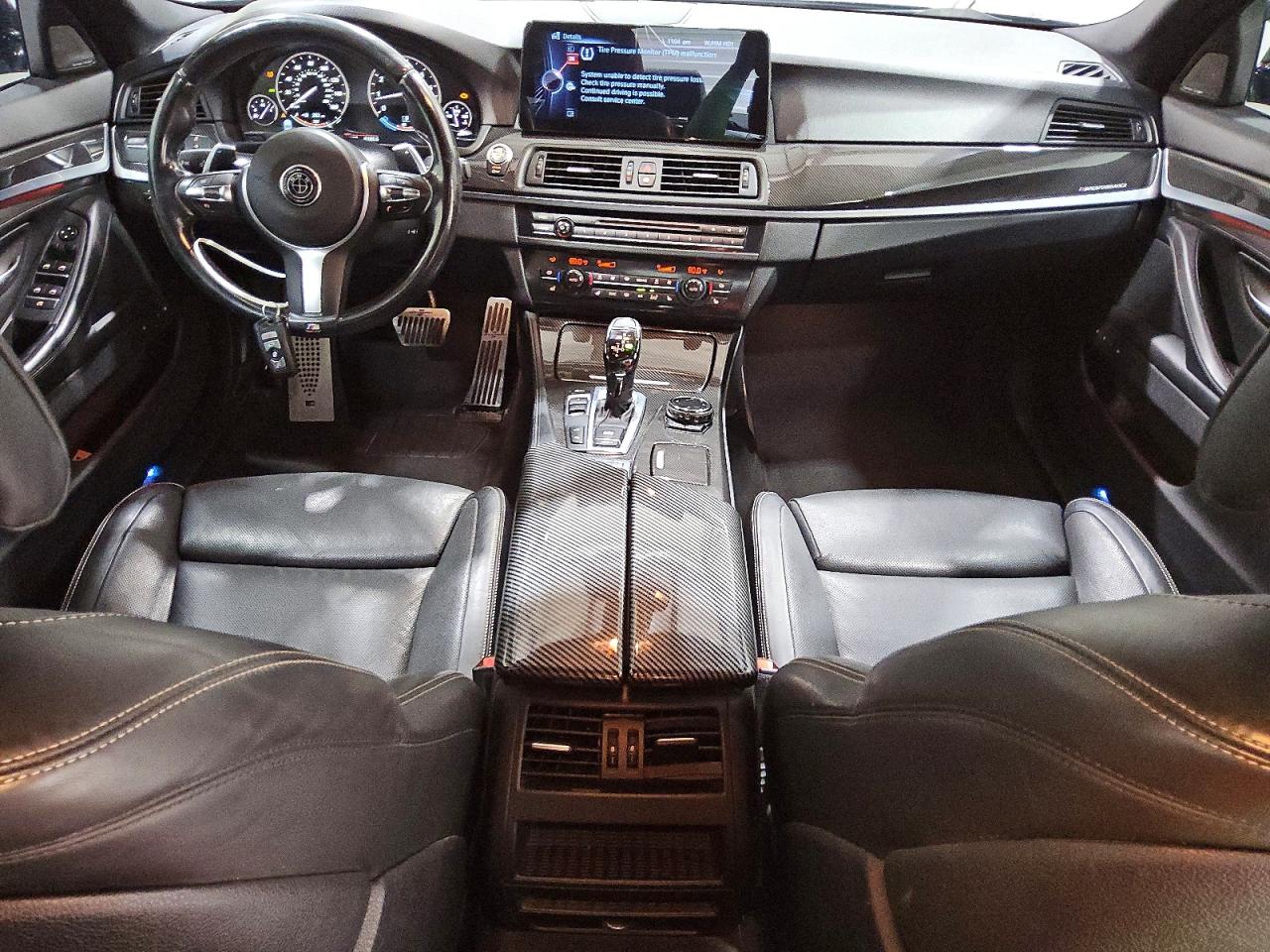 2016 BMW 550