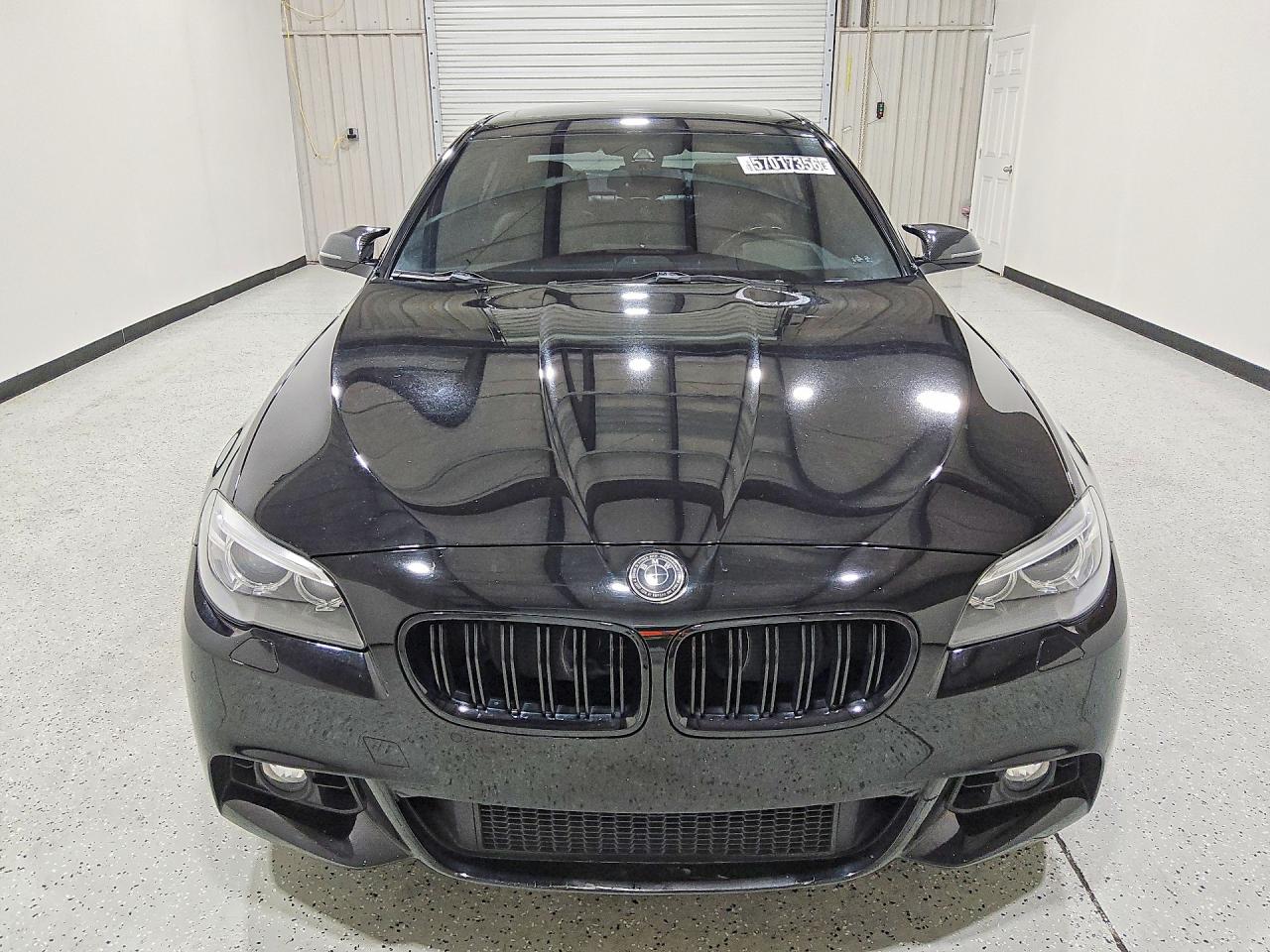 2016 BMW 550