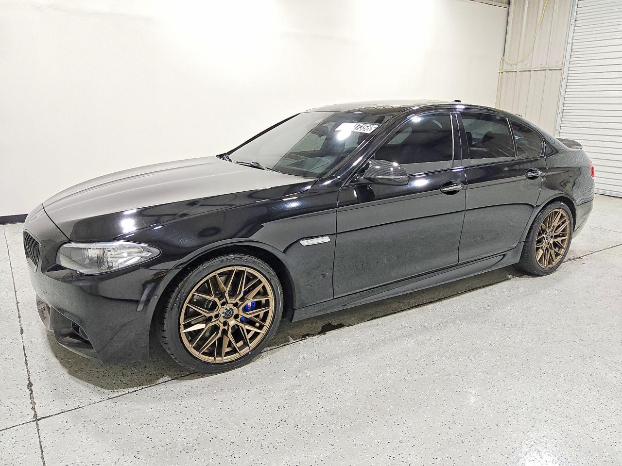 2016 BMW 550