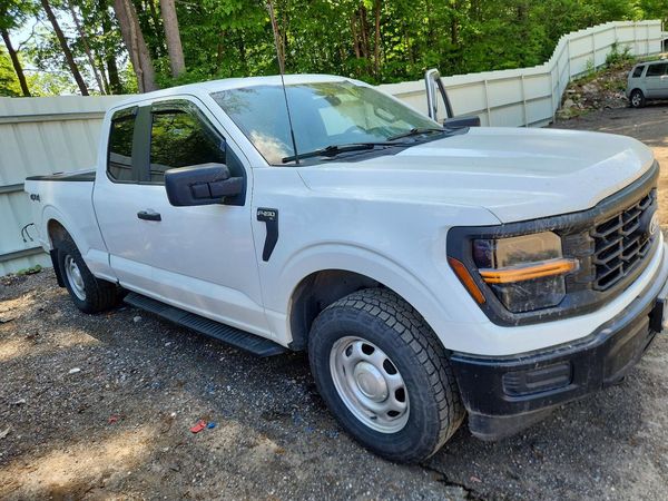 2024 FORD F150