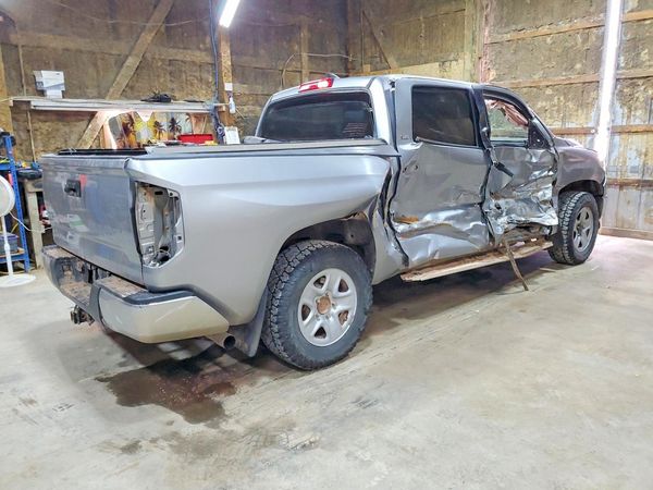 2021 TOYOTA TUNDRA SR5 grade