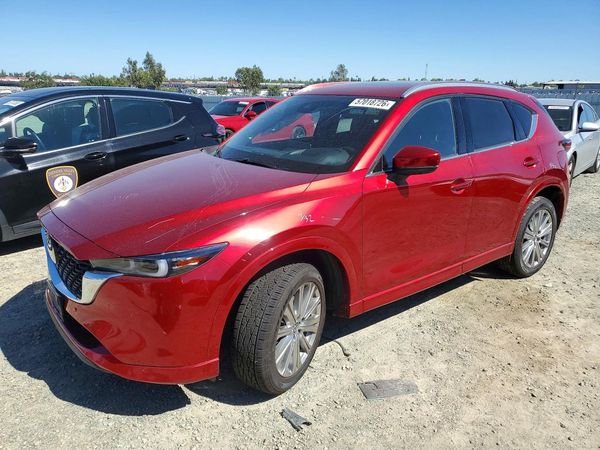 2022 MAZDA CX-5 Signature