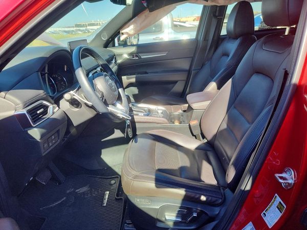 2022 MAZDA CX-5 Signature