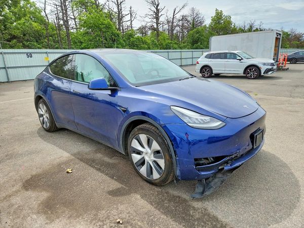 2020 TESLA MODEL Y