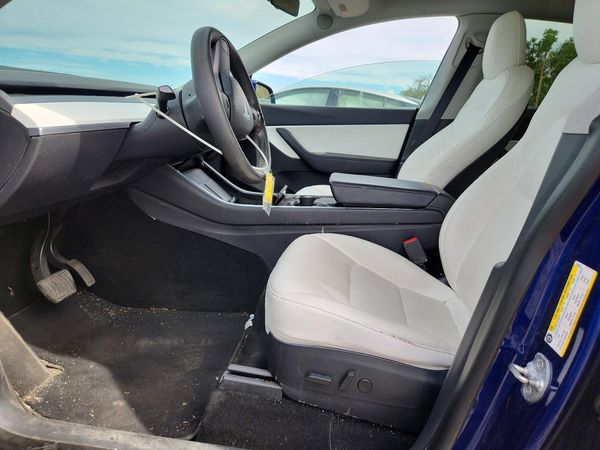 2020 TESLA MODEL Y