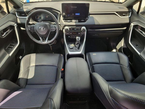 2023 TOYOTA RAV4 XSE