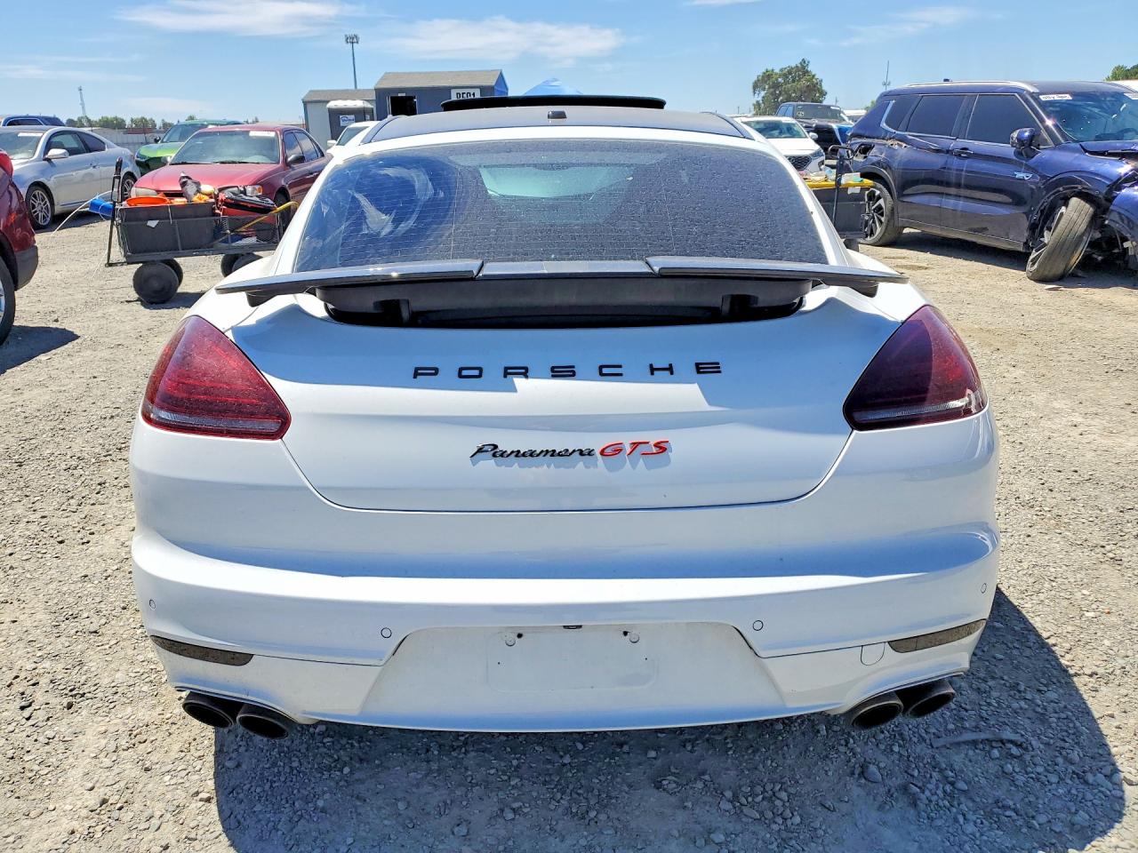 2016 PORSCHE PANAMERA