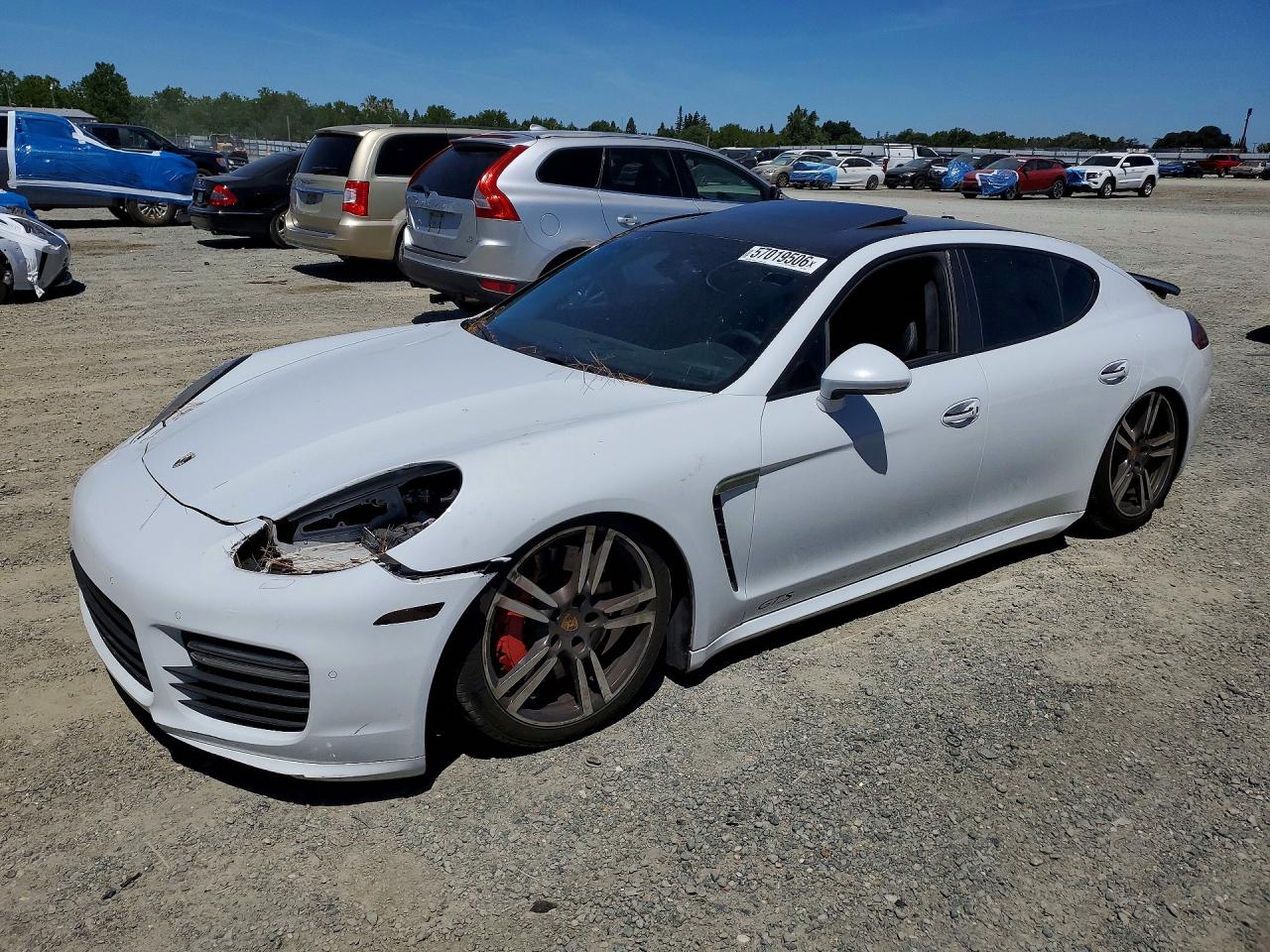 2016 PORSCHE PANAMERA