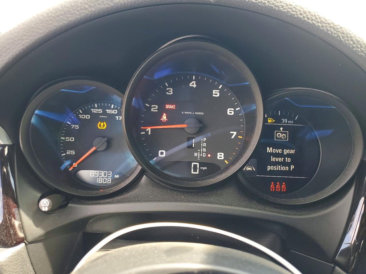2021 PORSCHE MACAN Base