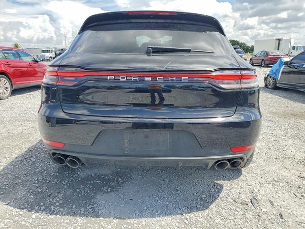 2021 PORSCHE MACAN Base