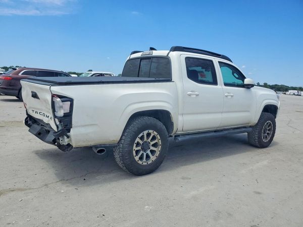 2022 TOYOTA TACOMA SR5
