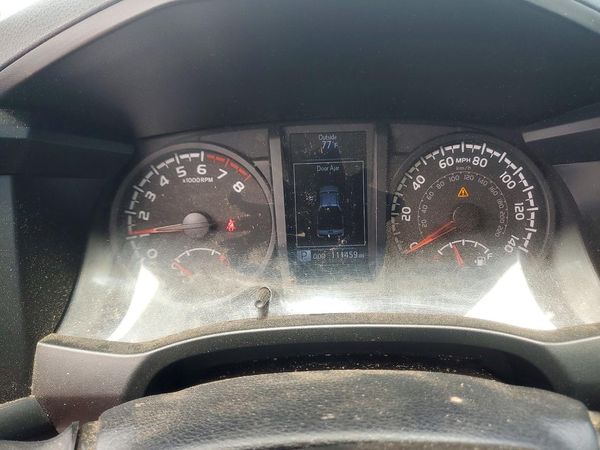 2022 TOYOTA TACOMA SR5
