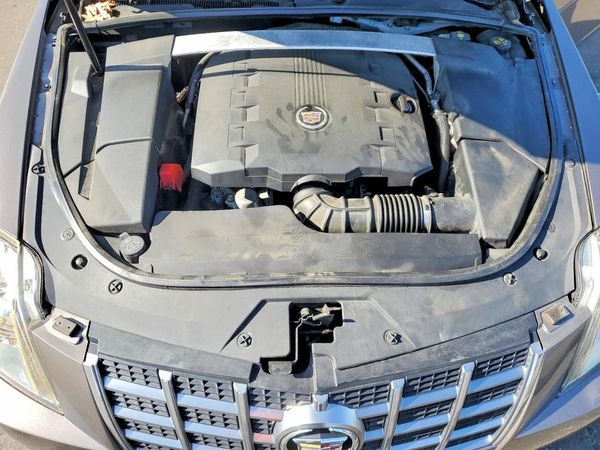 2012 CADILLAC CTS Luxury