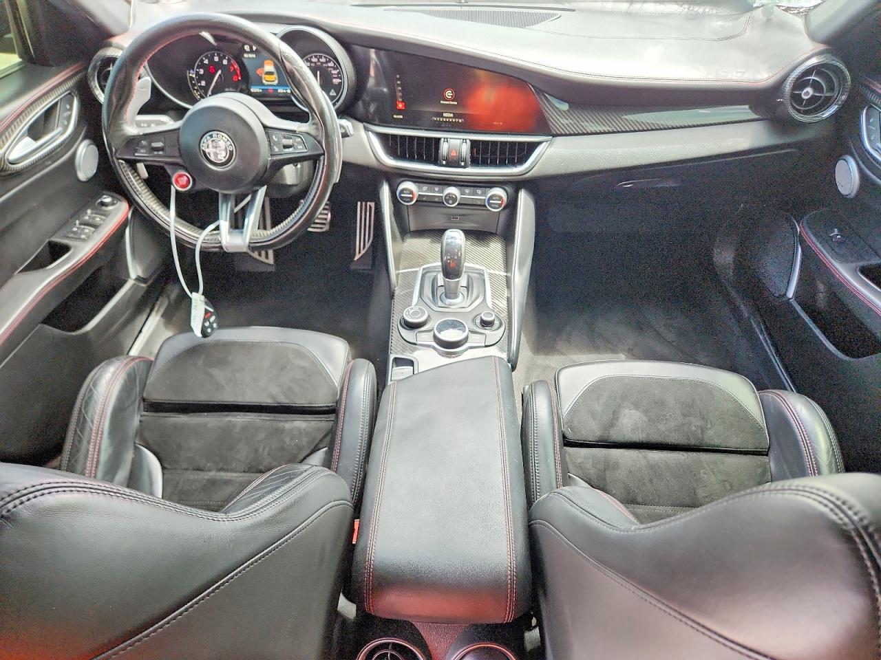 2017 ALFA ROMEO GIULIA QUADRIFOGLIO RWD