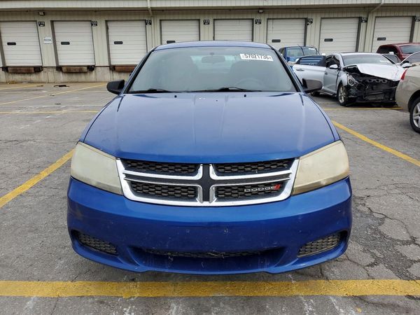 2013 DODGE AVENGER SE