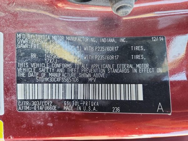 2015 TOYOTA SIENNA