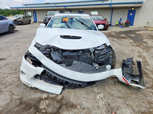 2016 DODGE CHARGER SRT 392