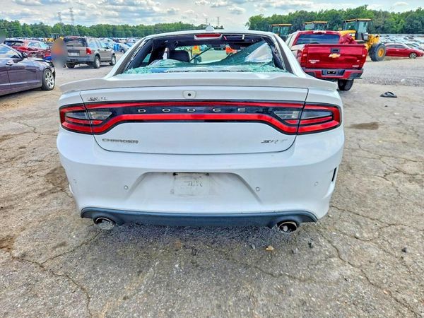 2016 DODGE CHARGER SRT 392