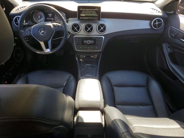 2015 MERCEDES-BENZ GLA GLA250
